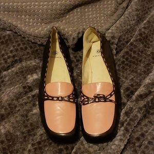 Leather flats